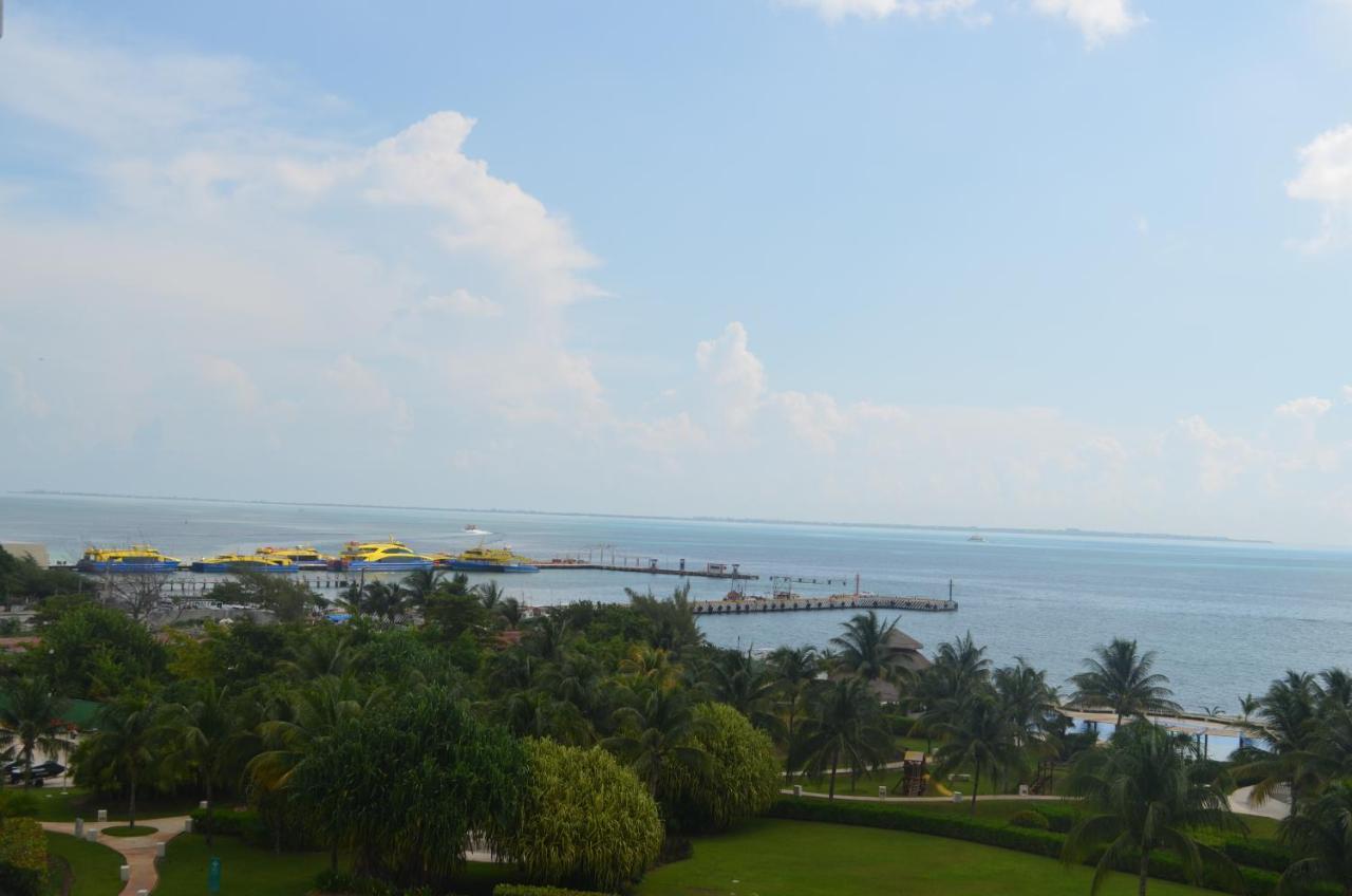 Tu Hogar Frente Al Mar Caribe, Vive Cancun Exterior photo